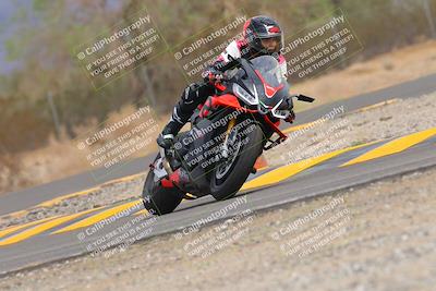 media/Sep-10-2022-SoCal Trackdays (Sat) [[a5bf35bb4a]]/Turn 6 (1140am)/